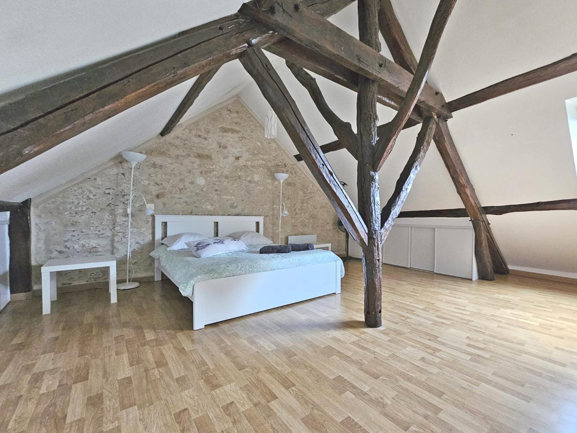 Triplex Sisley - Maison Atypique Avec Cour Exterieure Moret-sur-Loing Luaran gambar